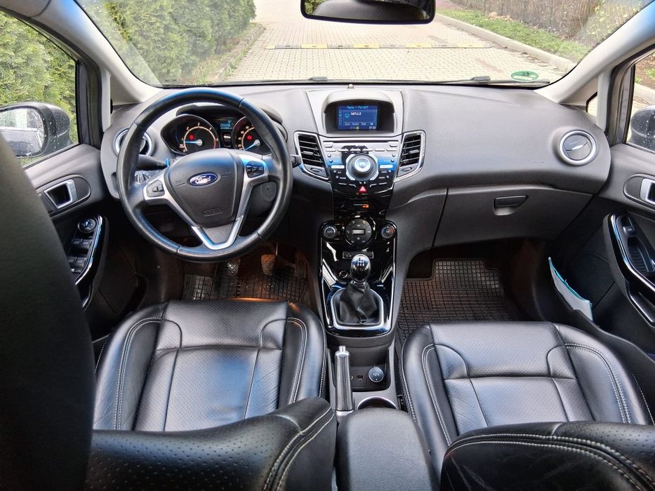 Ford fiesta titanium 1.6 diesel