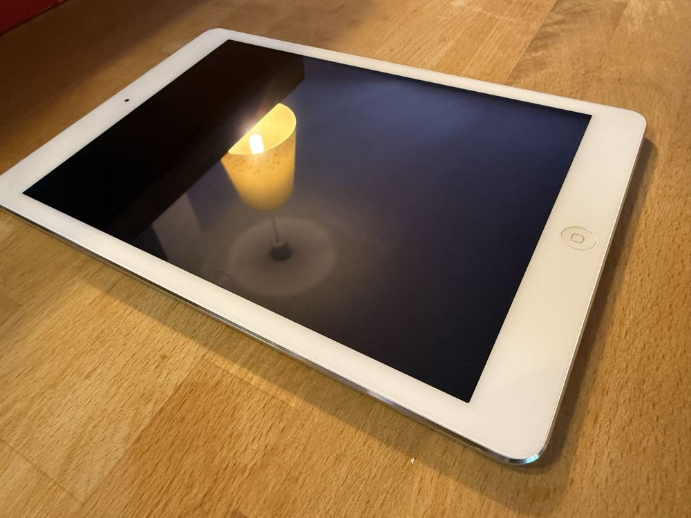 Ipad air 1 заключен