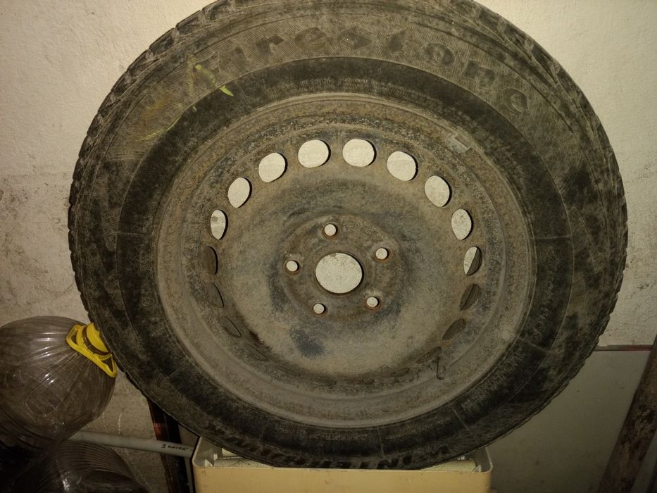 Желязни джанти с зимни гуми