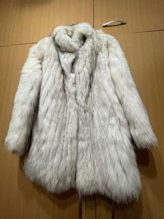 Haină blană din vulpe polară, noua (din Dubai) .