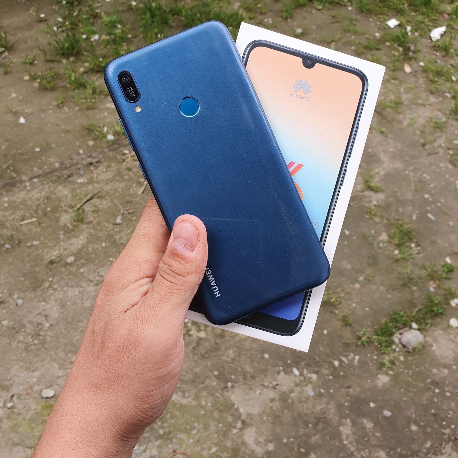 Huawei 6 2019 sotiladi