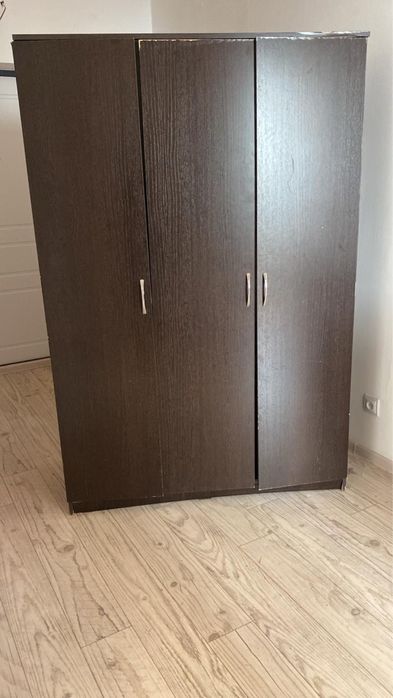 Продам шкаф! Срочно!