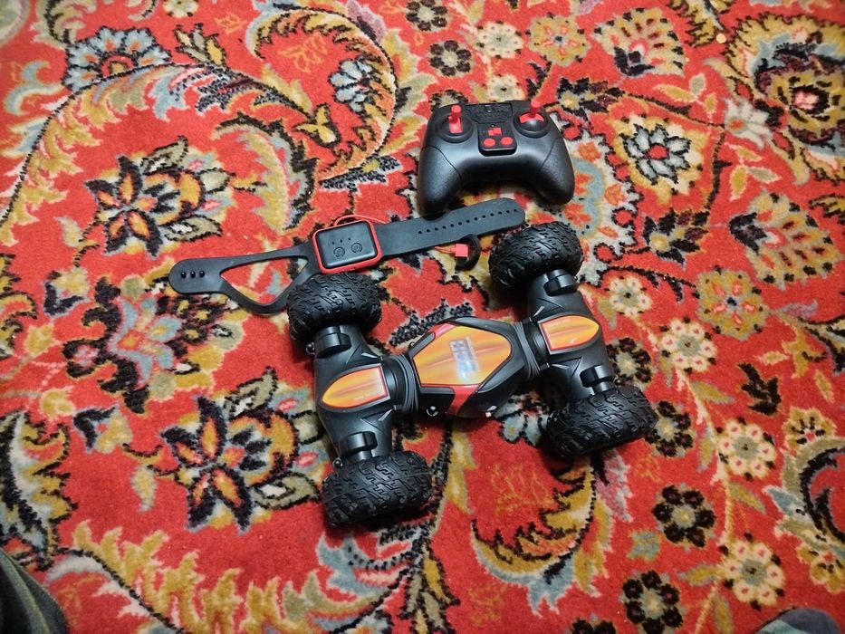 Vand mașina de scheme și drifturi noua. Am 2 mașini