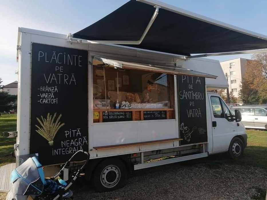 Food truck  de vanzare