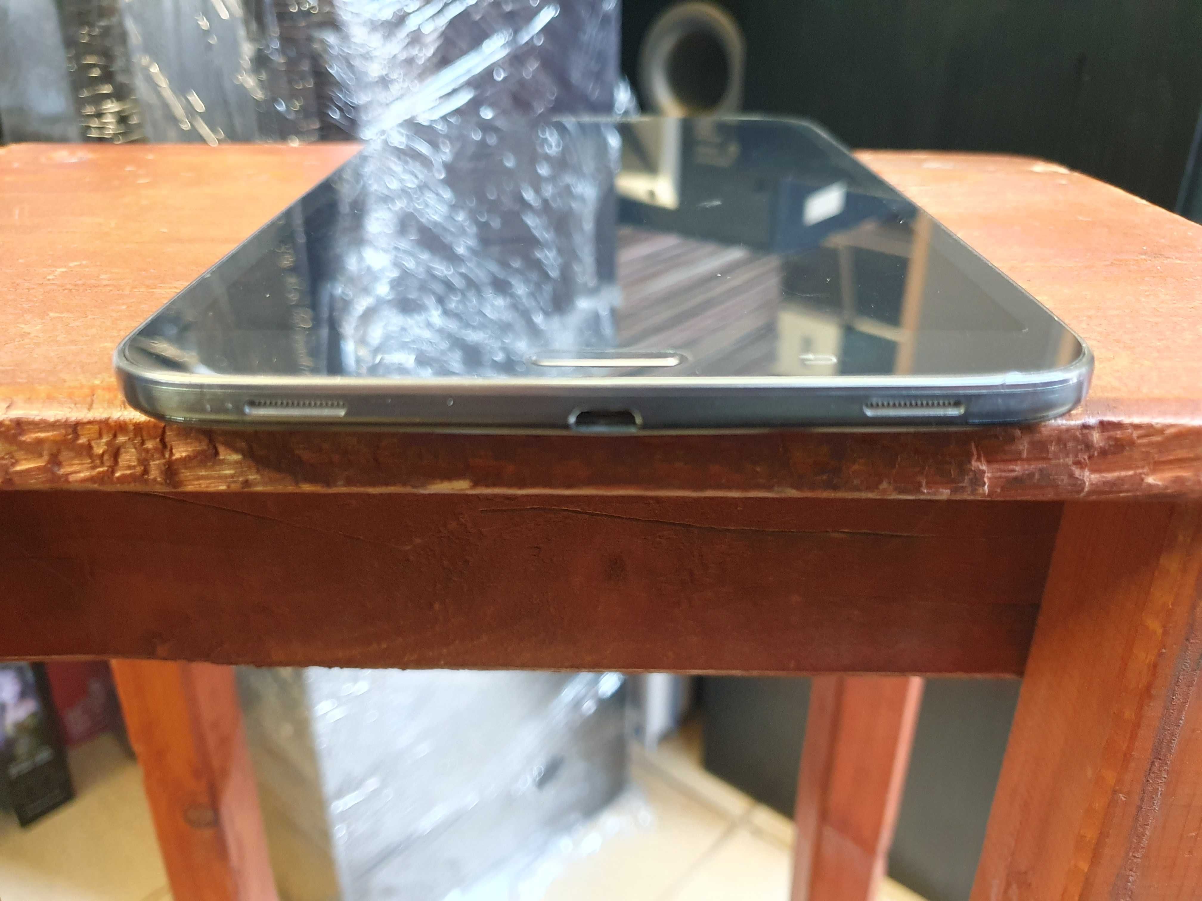 8" таблет Samsung Galaxy Tab 3 8.0 SM-T310