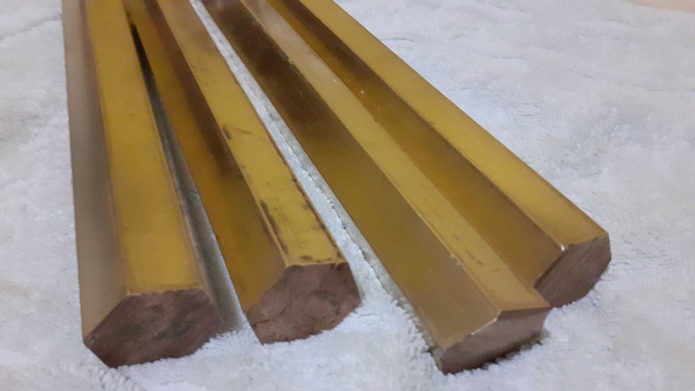 Bare alama hexagonale 32 mm, 8.2 kg, 36 lei pe KG