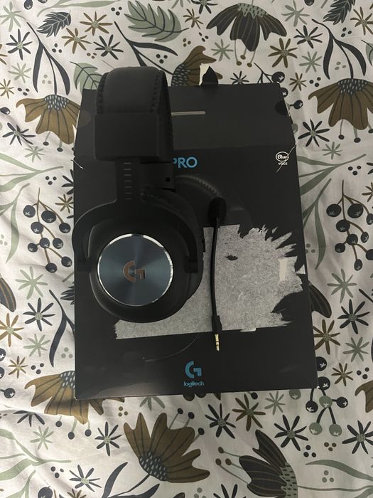 Геймърски слушалки Logitech g PRO X