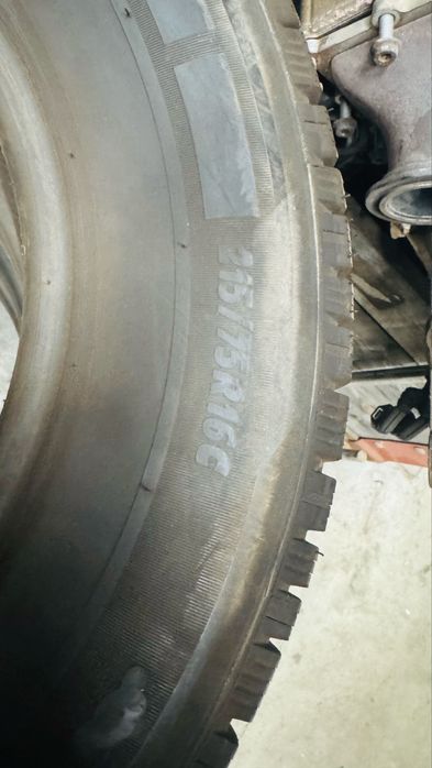 Anvelope Iarna 215/75R16C