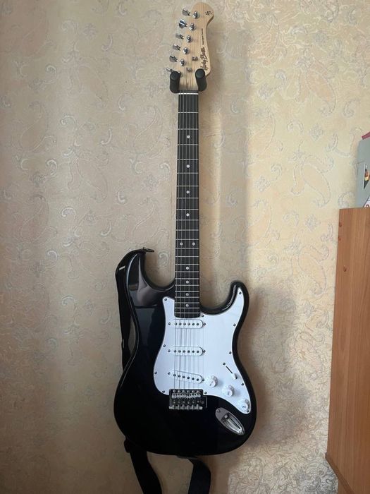 продам электрогитару