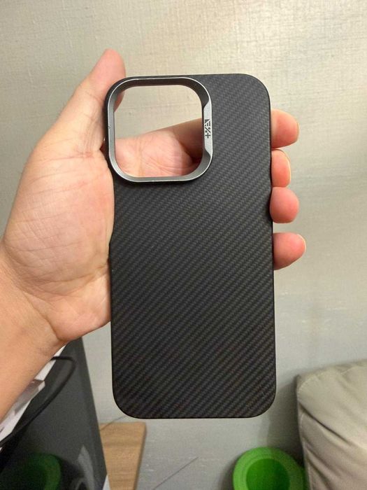 Iphone 16 pro cu garantie, stare impecabila