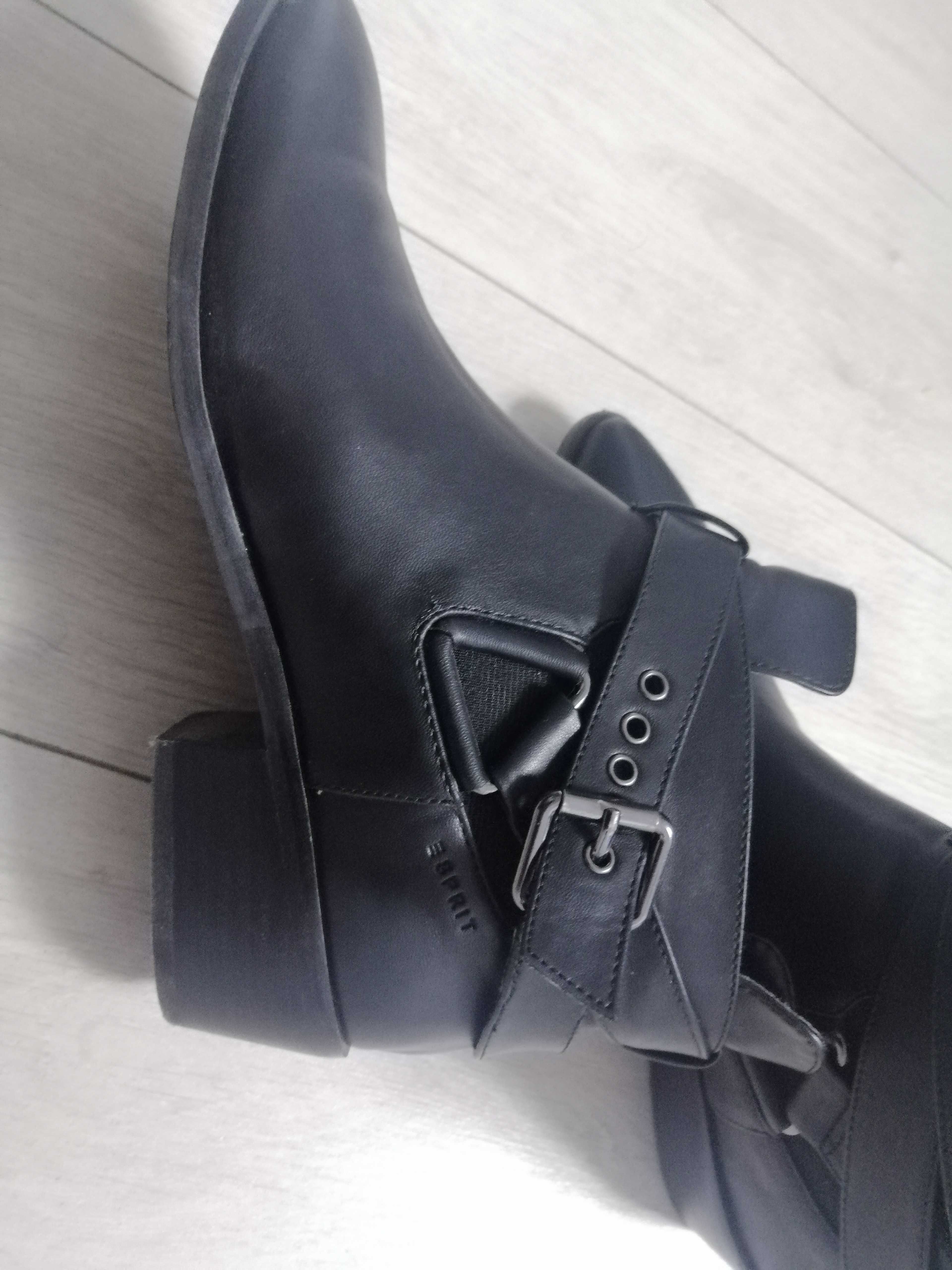 Ghete /botine din piele Esprit 39