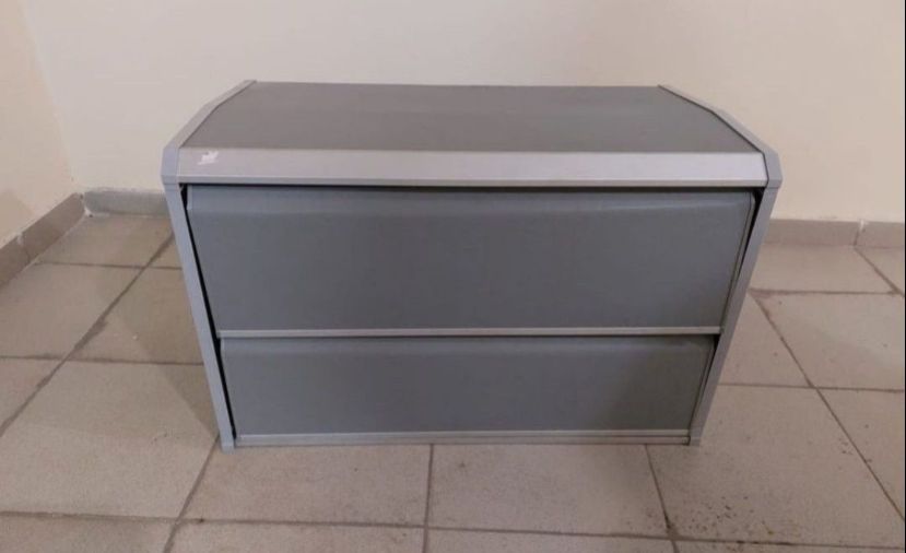 Продам полку для сигарет сигаретную полку дисплей для сигарет