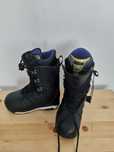 BOOTS NOI snowboard  45 ADIDAS