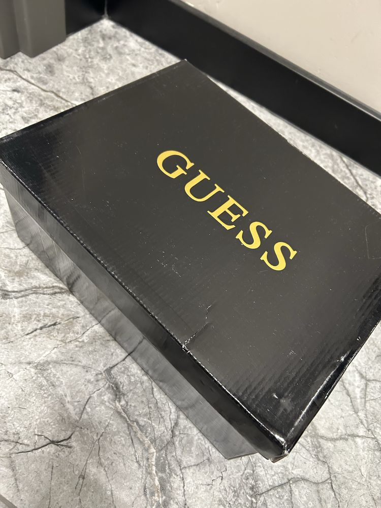 Мъжки маратонки Guess