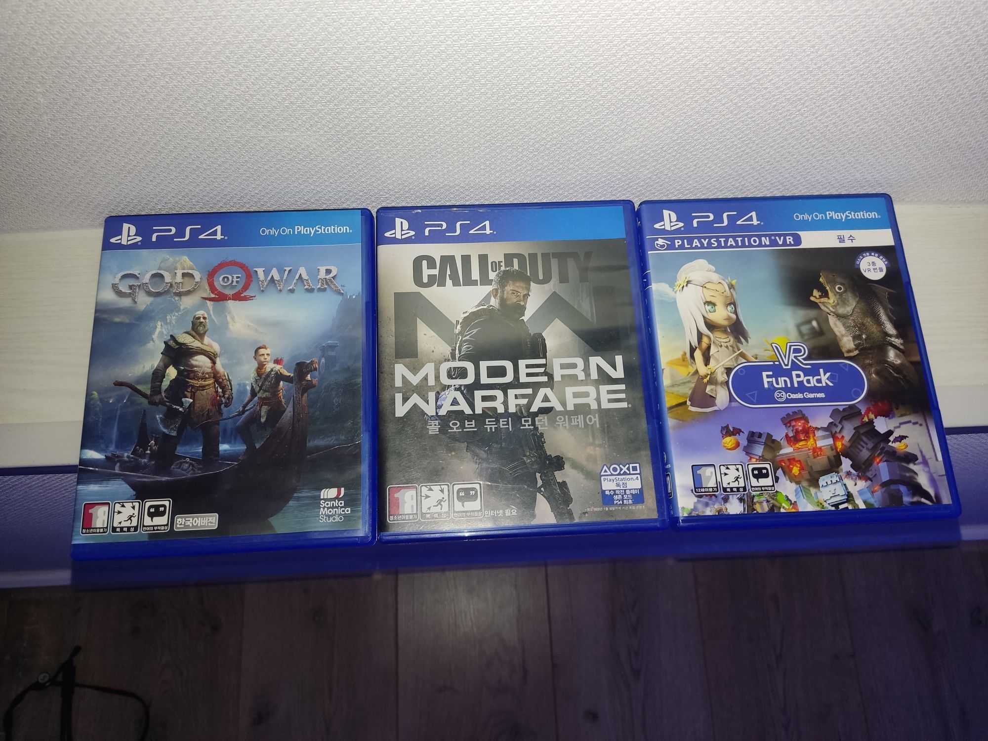 PS4 pro 1 tb sotiladi yangi