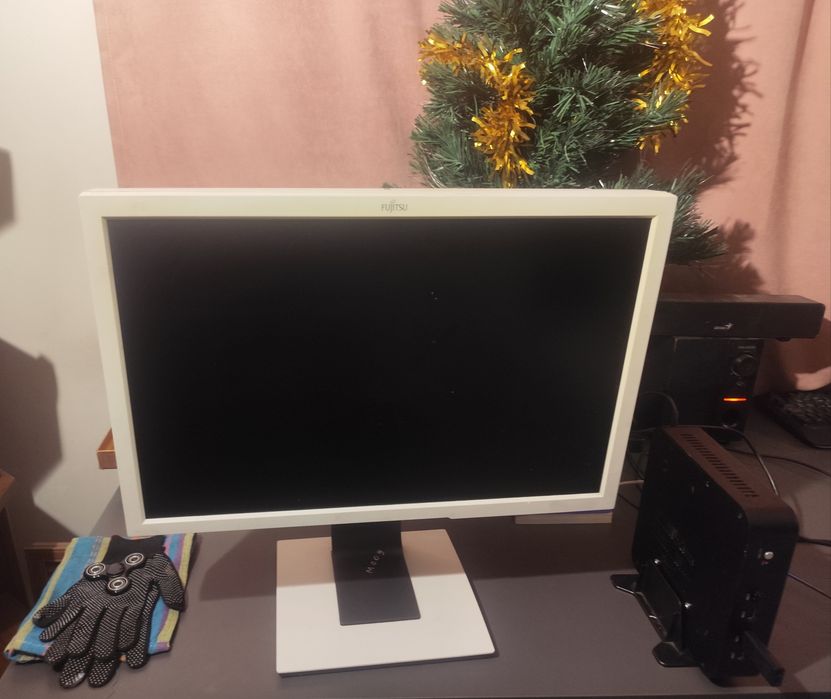 Продам Mini Pc Core i7 16Gb ssd 500 Geeforce 1050ti