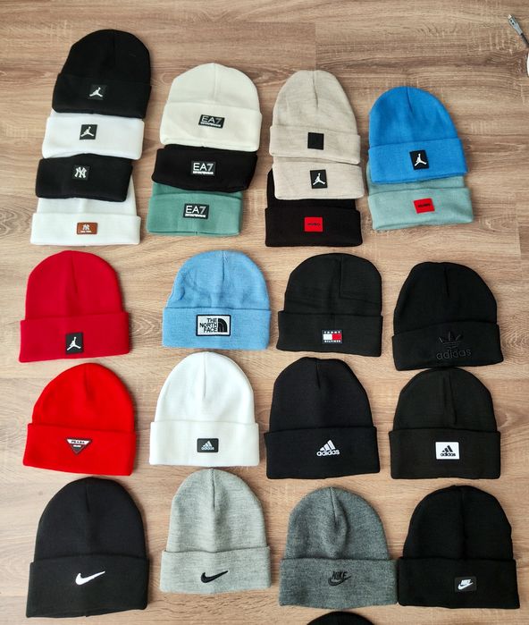 Căciulă Nike , Căciulă Jordan , Căciulă Adidas , Căciulă Puma la alege