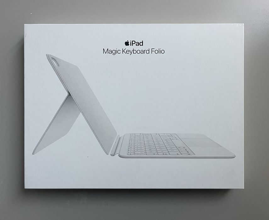 iPad 10th, 10,9" 256GB Wi-Fi Pink + калъф с клавиатура Apple Magic