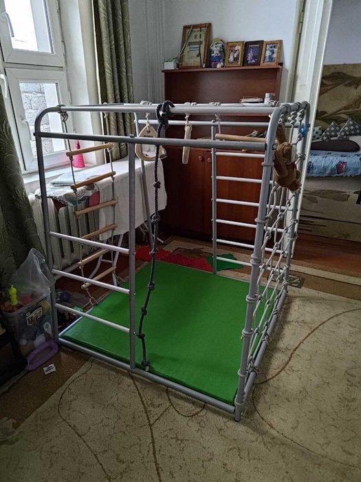 Продается детский гимнастический комплекс