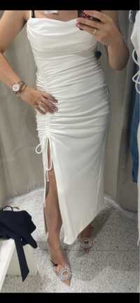 Zara стилна дамска рокля