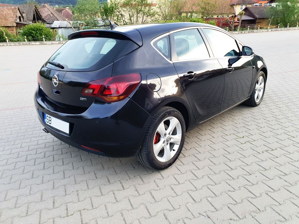 Opel Astra J 2.0 cdti 160 cai inmatriculat Euro 5