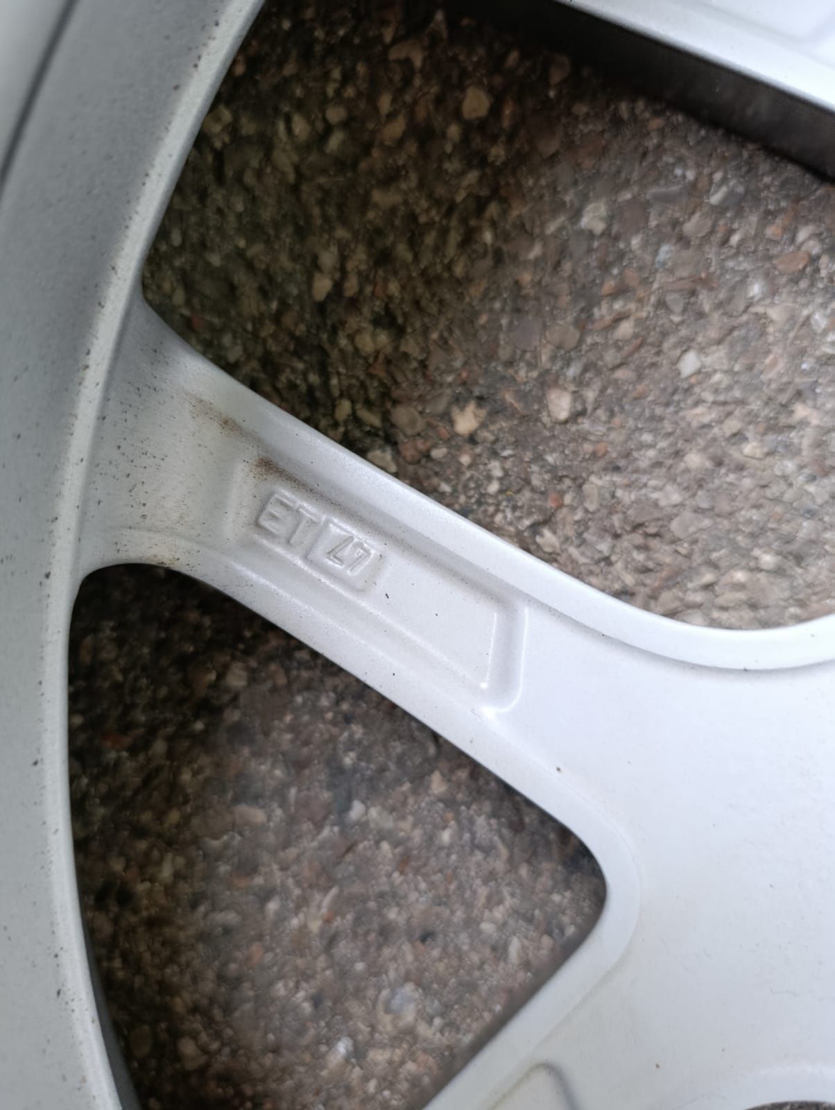 Лети джанти Borbet KBA 50521 с зимни гуми 225/55 R 17