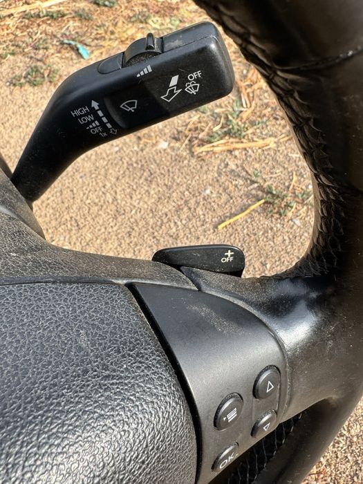 Волан с пера за VW