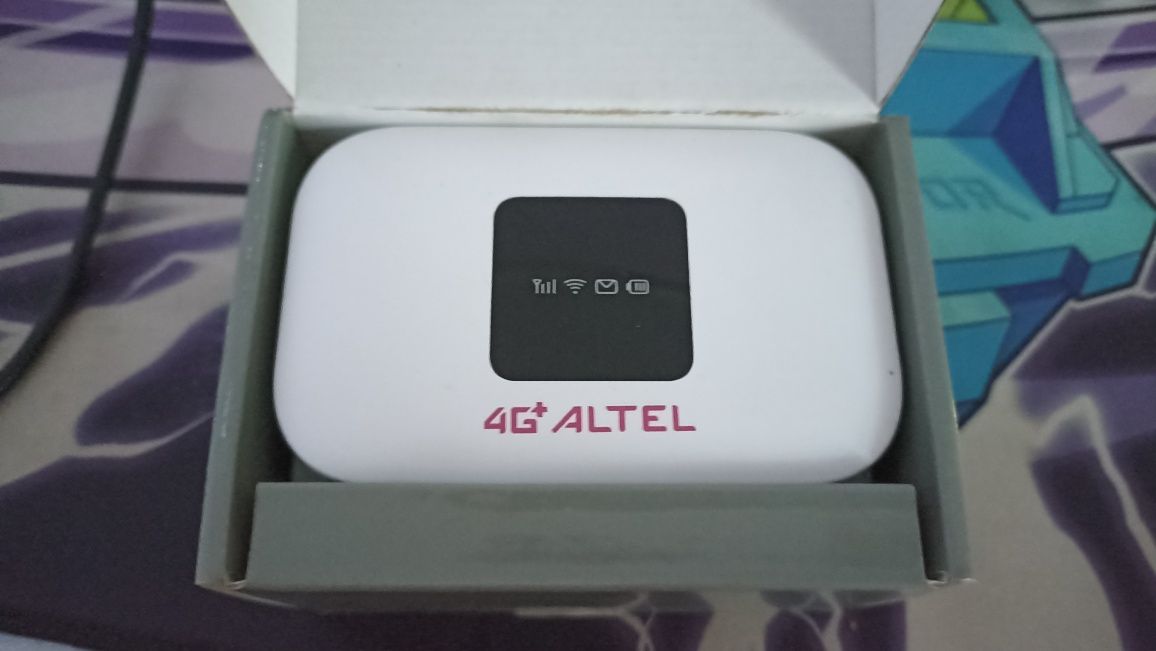 Продам wi-fi роутер altel в отличном состоянии