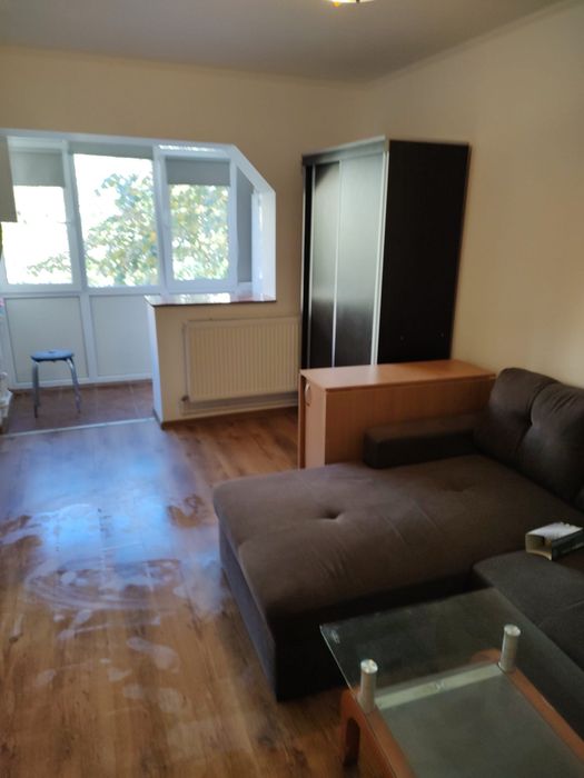 Închiriez garsoniera Giurgiu Casa Cartii