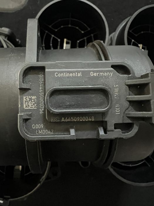 Debitmetru Debimetru senzor debit aer MERCEDES A6450900048