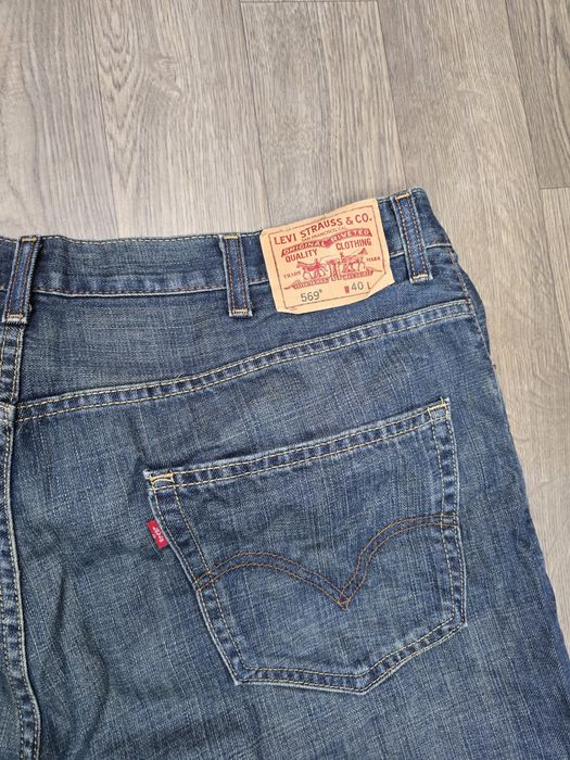 Levis 569 shorts