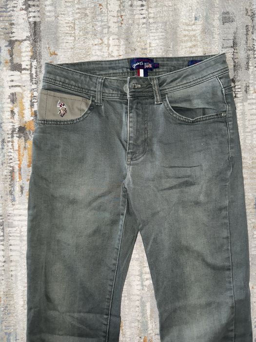 US Polo ASSN blugi slim-fit, marimea 29, in stare foarte buna.