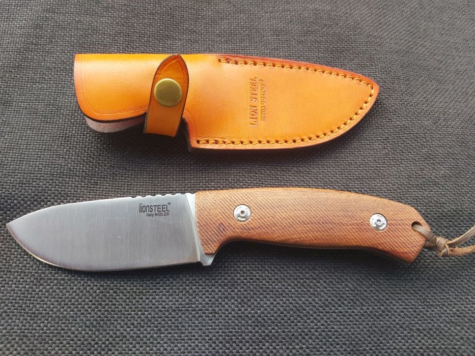 Италиански ловен нож LION STEEL,M3 ST Wood Santos,кожена кания,LN407