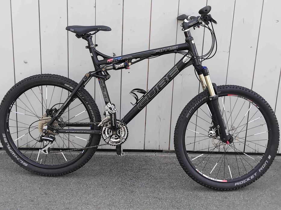 Bicicleta CUBE Ams 100