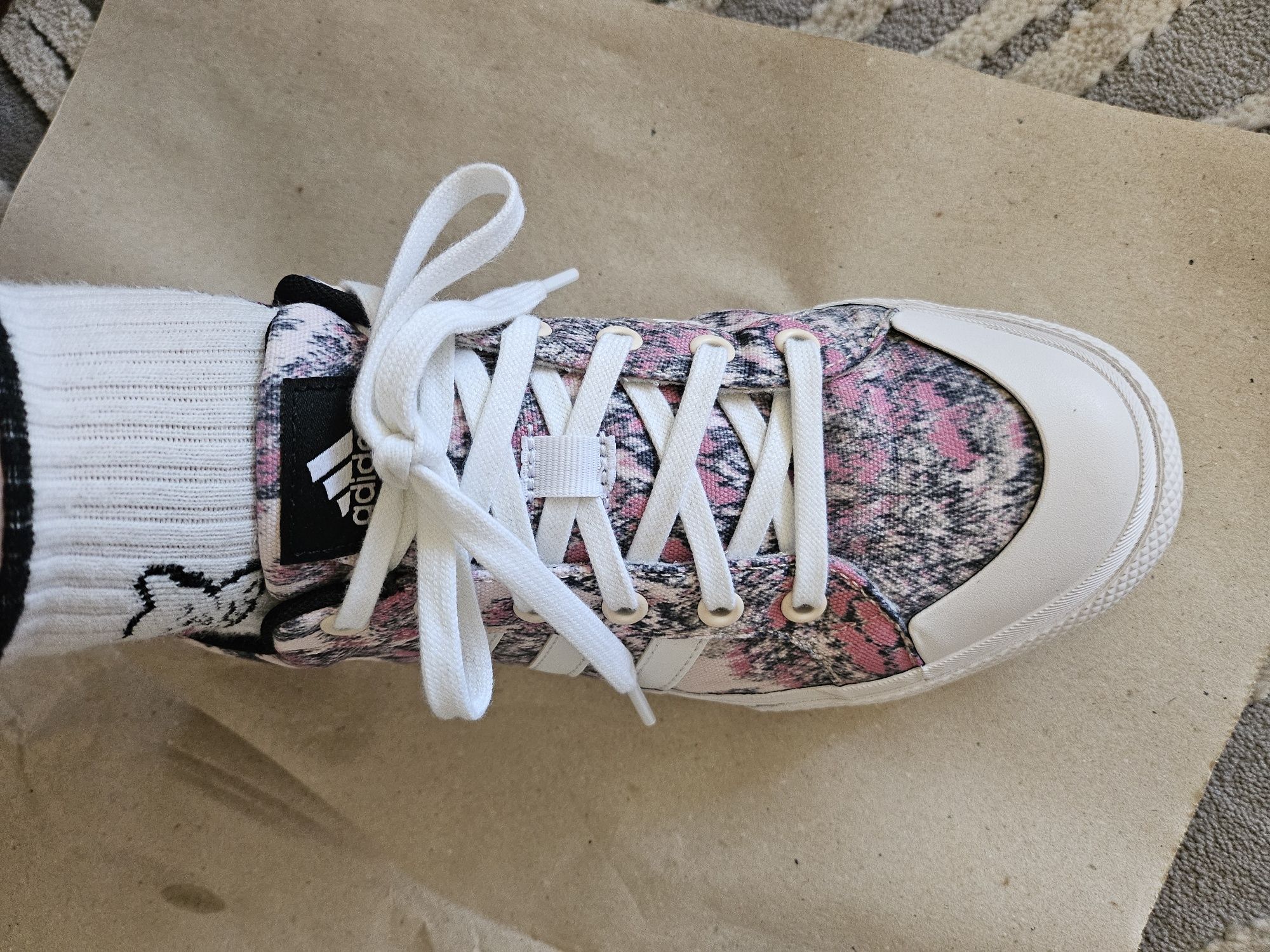 Кецове на Adidas