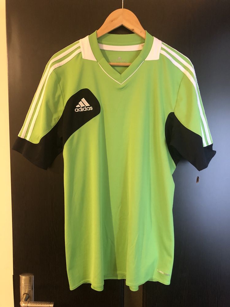 Vand tricou de baieti adidas marimea 44-46