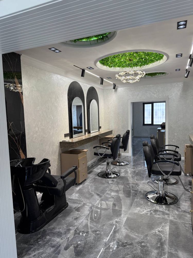 Arenda salon kosmetolog va brovistga honalar  beriladi.har kungiga.