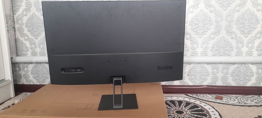 Redmi монитор сотилади