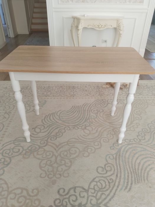 Стол новый 110х60см