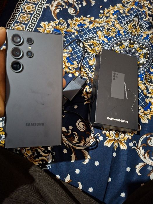 Самсунг с 24 ультра
