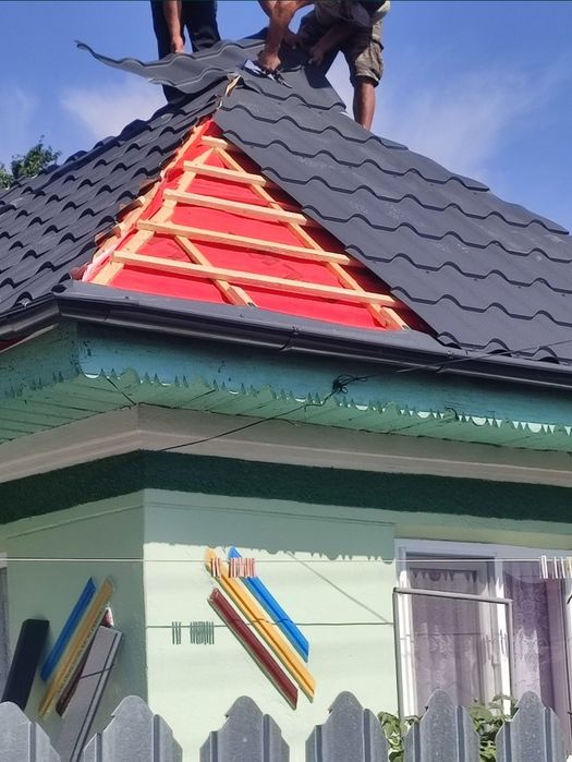 Firma montaj acoperisuri tigla met si ceramica dulgherie mansardari