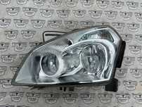 Far stânga cu Xenon Nissan Qashqai J10 nonfacelift 2007-2010