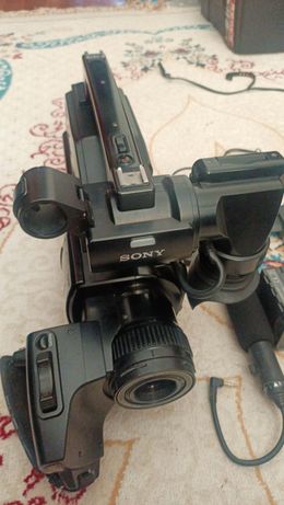 Видеокамера SONY 1500 срочно
