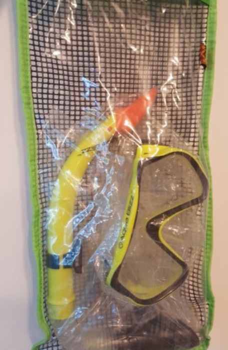 Tub si ochelari pentru snorkeling noi