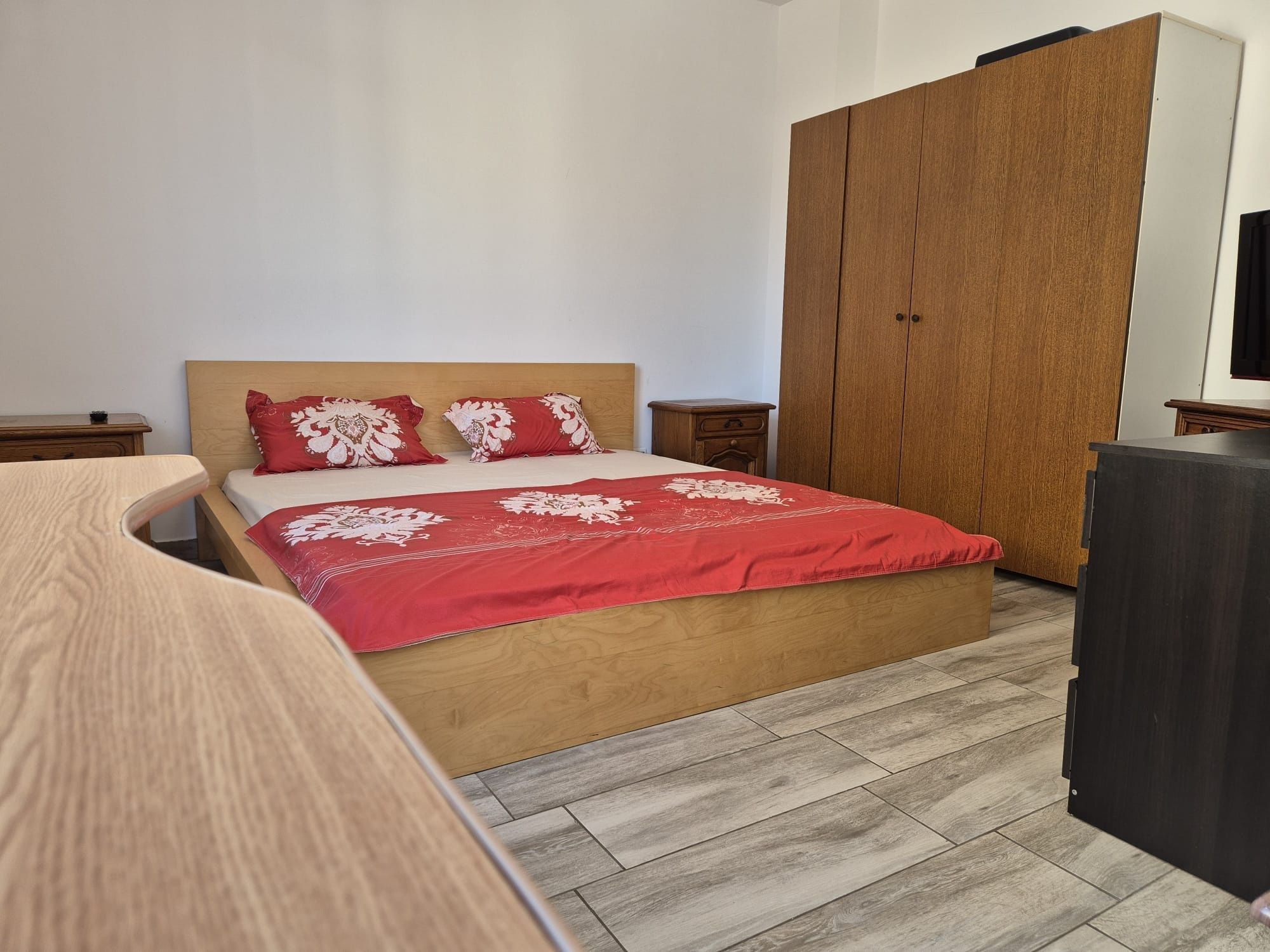 Mamaia 2 cam Regim hotelier Închiriere Cazare Piscină