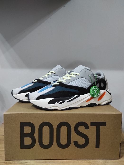 10% ОТСТЪПКА Adidas Yeezy 700 V2 Static / Wave Runner