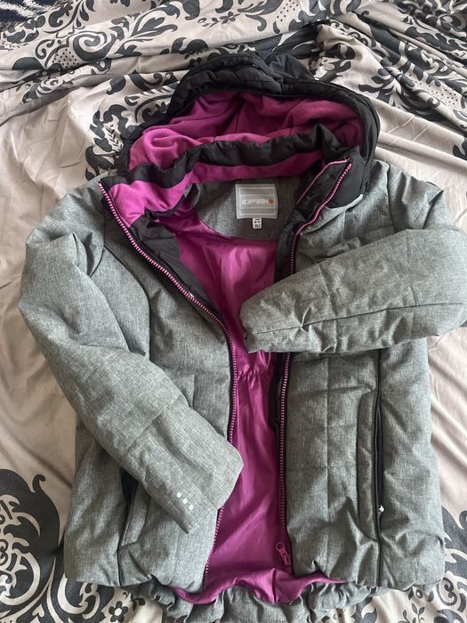 Лыжная куртка     .