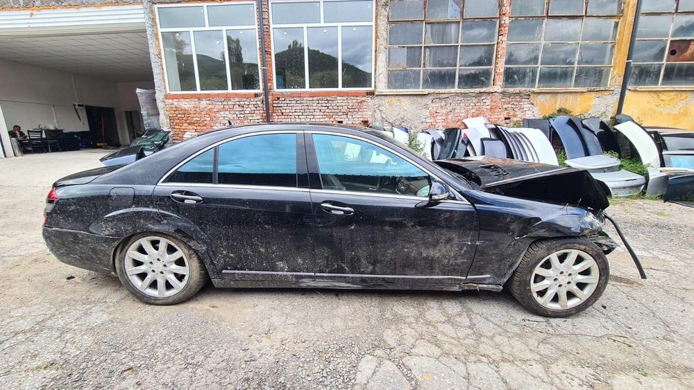 Mercedes W221 S500 388кс 4Matic Keyless Nightvision НА ЧАСТИ!