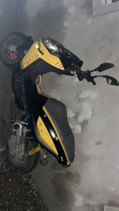 Vand/schimb scuter Benelli