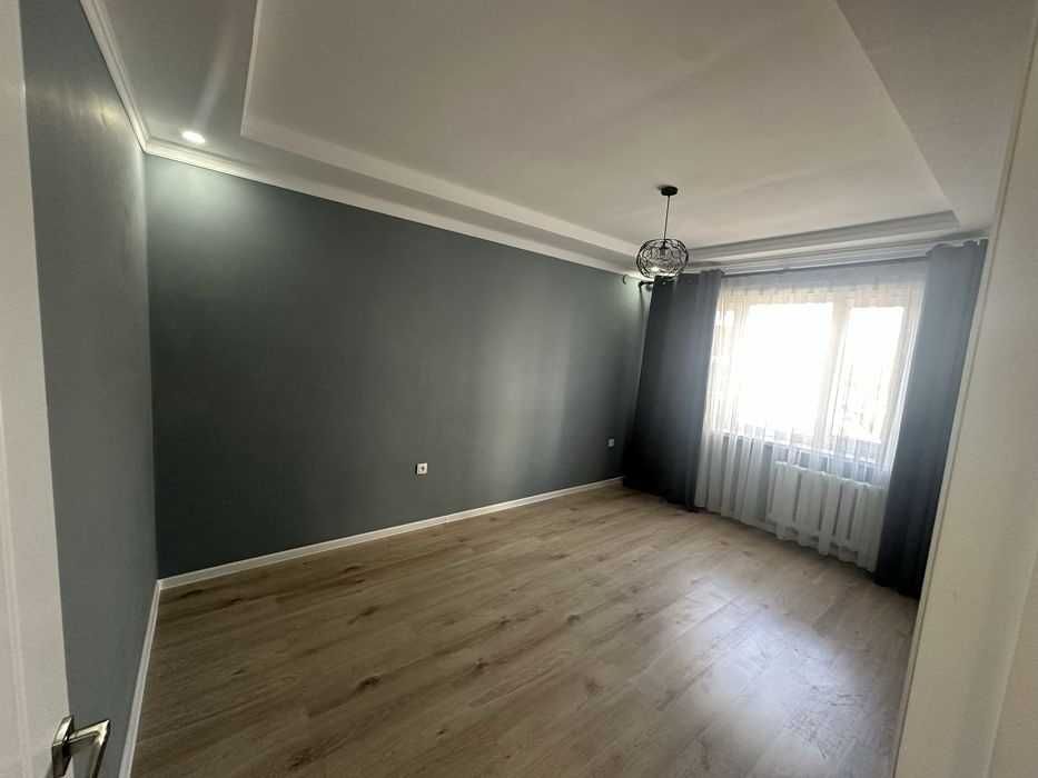 Кадышева Просторная Квартира кирпич 77м2  3/4/5 Яшнабадский район